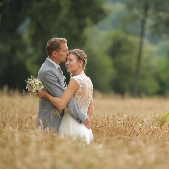 hotel-allmer-hochzeitspaar